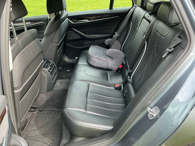 2017 bmw 540i xdrive luxery line personenauto - afbeelding 11 van  35