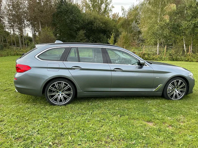 2017 bmw 540i xdrive luxery line personenauto - afbeelding 11 van  35