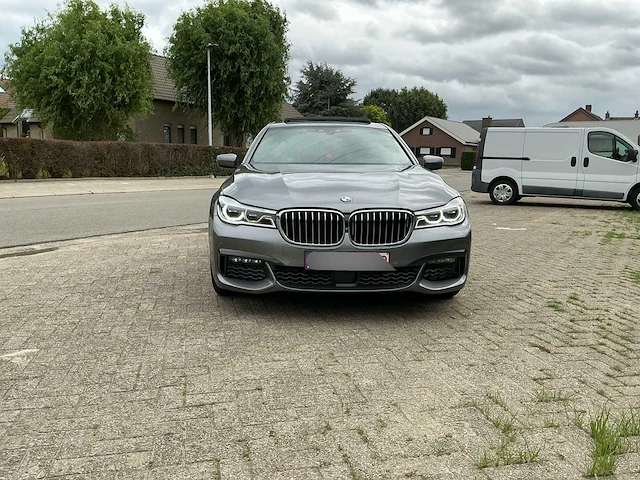 2017 bmw 730ld xdrive 7l personenauto - afbeelding 32 van  34