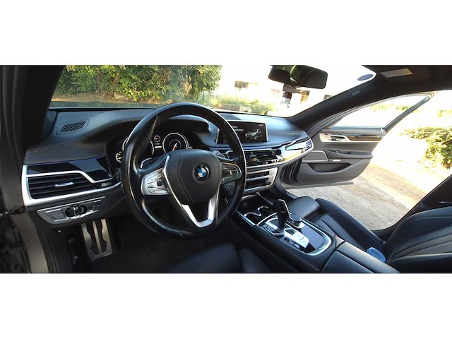 2017 bmw 740e iperformance - afbeelding 47 van  67