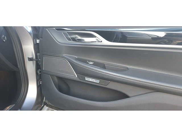 2017 bmw 740e iperformance - afbeelding 57 van  67