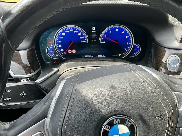2017 bmw 750li xdrive - full option - afbeelding 19 van  63