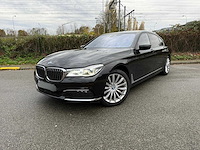 2017 bmw 750li xdrive - full option - afbeelding 54 van  63