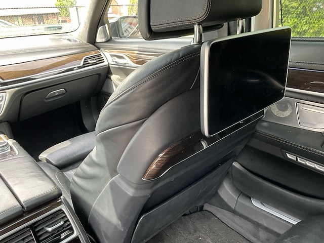 2017 bmw 750li xdrive - full option - afbeelding 33 van  78