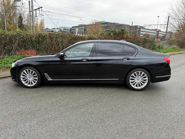 2017 bmw 750li xdrive - full option - afbeelding 72 van  78