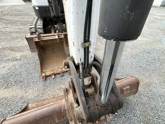 2017 bobcat e50 - rupsgraafmachine (lage urenstand - afbeelding 11 van  36