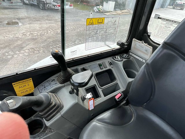 2017 bobcat e50 - rupsgraafmachine (lage urenstand - afbeelding 33 van  36