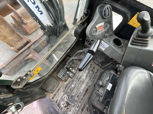 2017 bobcat e50 - rupsgraafmachine - afbeelding 34 van  36