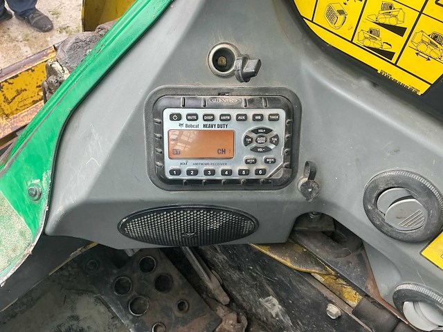 2017 bobcat t770 schranklader - afbeelding 8 van  19