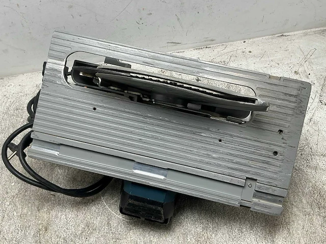 2017 bosch gks 85 g handcirkelzaag 235mm - afbeelding 2 van  2