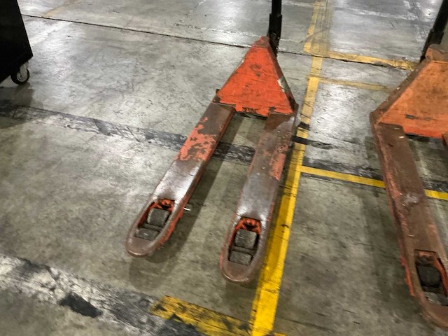 2017 bt lifter lhm230 hand hydraulische palletwagen - afbeelding 2 van  4