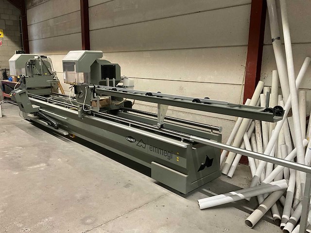 2017 calvet emmegi classic magic 500 tu/5 dubbele cnc afkortcirkelzaagmachine - afbeelding 3 van  5