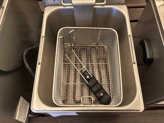 2017 caterchef 688008 friteuse - afbeelding 2 van  4
