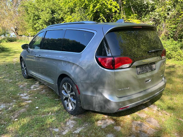 2017 chrysler pacifica lichte vracht - afbeelding 45 van  54