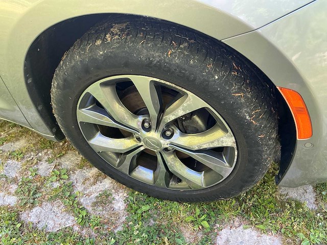 2017 chrysler pacifica lichte vracht - afbeelding 2 van  39