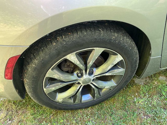 2017 chrysler pacifica lichte vracht - afbeelding 3 van  39