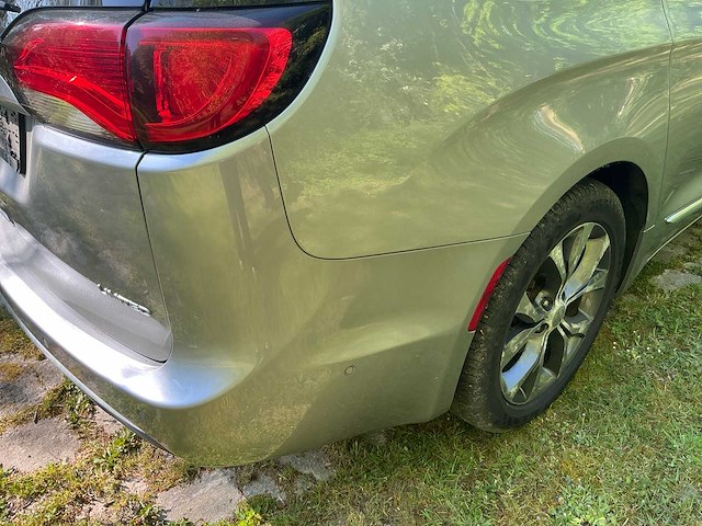 2017 chrysler pacifica lichte vracht - afbeelding 7 van  39