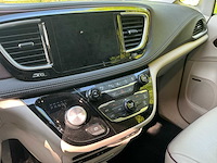 2017 chrysler pacifica lichte vracht - afbeelding 16 van  39
