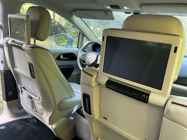 2017 chrysler pacifica lichte vracht - afbeelding 25 van  39