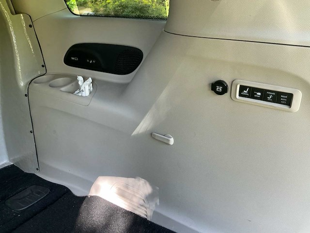 2017 chrysler pacifica lichte vracht - afbeelding 29 van  39