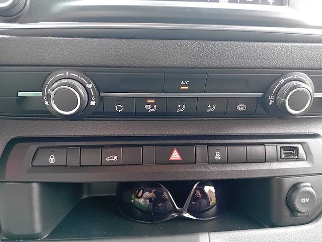 2017 citroën jumpy 1.6 bluehdi 70 kw – bhvb-b2a01a auto - afbeelding 11 van  17