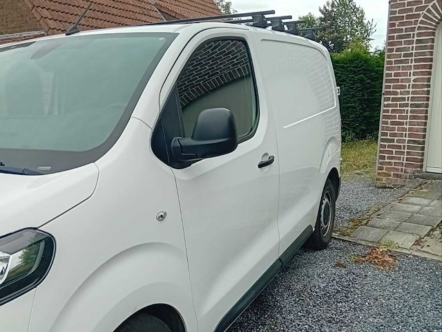 2017 citroën jumpy 1.6 bluehdi 70 kw – bhvb-b2a01a auto - afbeelding 2 van  17