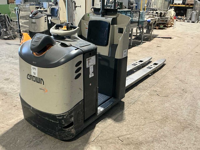 2017 crown gpc 3020 orderpicker - afbeelding 1 van  10