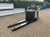 2017 crown wt 3060 elektrische palletwagen - afbeelding 1 van  11