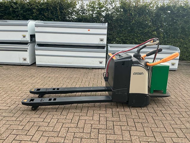 2017 crown wt 3060 elektrische palletwagen - afbeelding 4 van  11