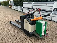 2017 crown wt 3060 elektrische palletwagen - afbeelding 5 van  11
