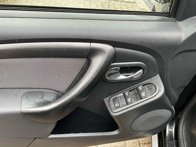 2017 dacia duster suv/break 1.5 dci 80kw - airco - navigatie - afbeelding 7 van  53