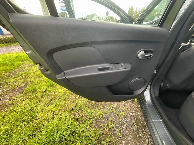 2017 dacia sandero stepway - afbeelding 4 van  37
