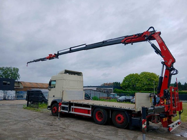 2017 daf xf440 met fassi f235a vrachtwagen met kraan - afbeelding 1 van  7