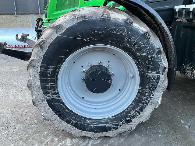 2017 deutz-fahr 6215 ttv agrotron vierwielaangedreven landbouwtractor - afbeelding 31 van  41