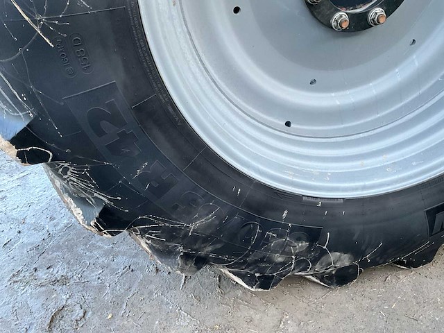 2017 deutz-fahr 6215 ttv agrotron vierwielaangedreven landbouwtractor - afbeelding 36 van  41