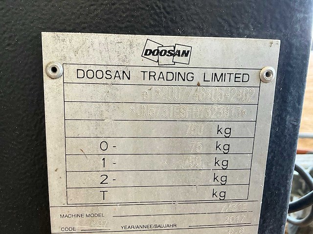 2017 doosan 7/31e mobiele compressor - afbeelding 7 van  9
