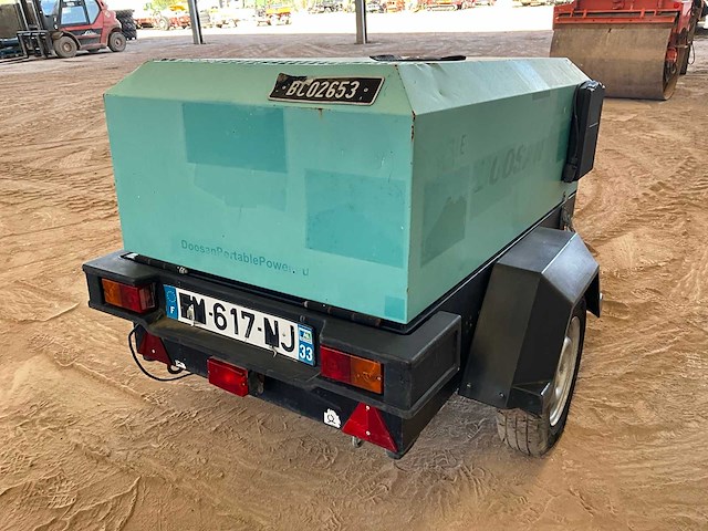 2017 doosan 7/31e mobiele compressor - afbeelding 9 van  10