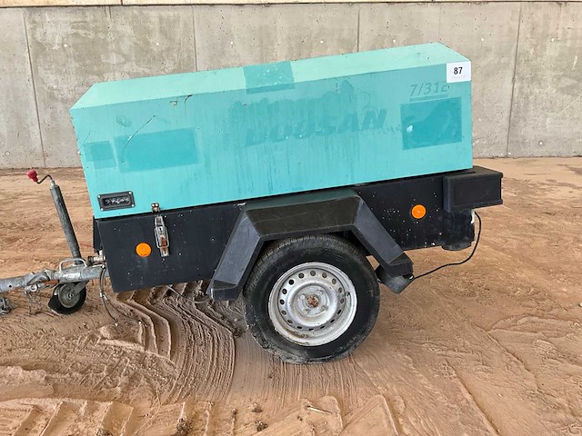 2017 doosan 7/31e mobiele compressor - afbeelding 1 van  12