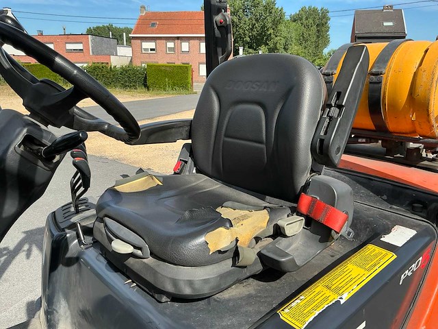 2017 doosan g35c-5 vorkheftruck - afbeelding 2 van  12