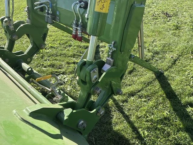 2017 fendt 4x75 frontheflader met schepbak - afbeelding 4 van  21