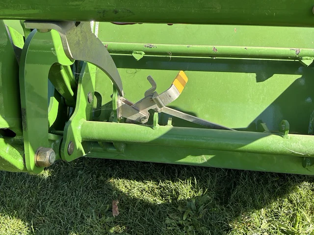 2017 fendt 4x75 frontheflader met schepbak - afbeelding 10 van  21