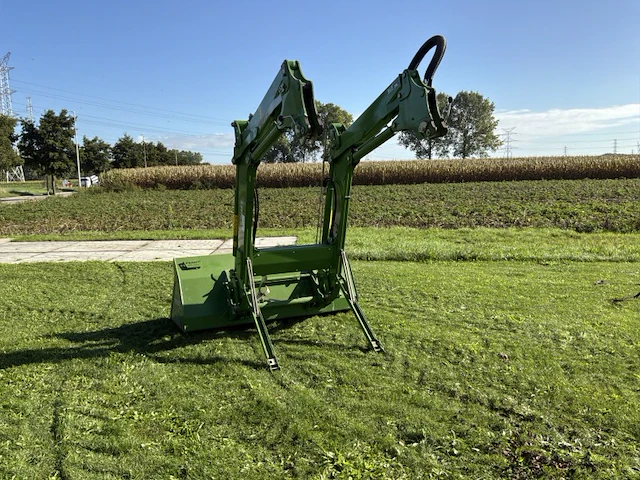 2017 fendt 4x75 frontheflader met schepbak - afbeelding 15 van  21