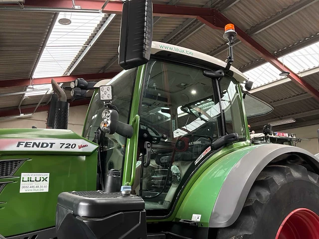 2017 fendt 720 vario landbouwtractor 4wd - afbeelding 32 van  37