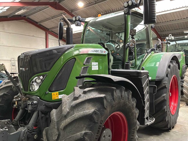 2017 fendt 720 vario landbouwtractor 4wd - afbeelding 1 van  37
