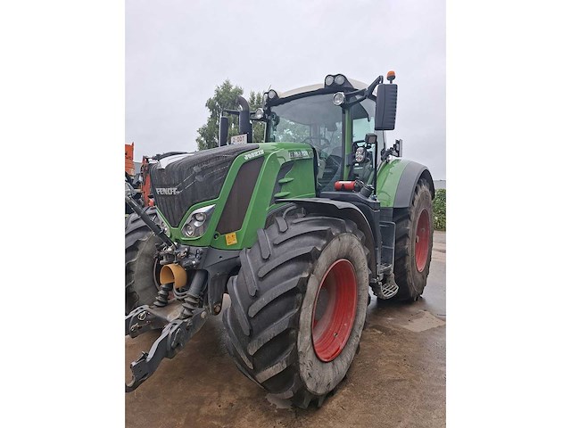 2017 fendt 828 vario - vierwielaangedreven landbouwtractor - afbeelding 3 van  9