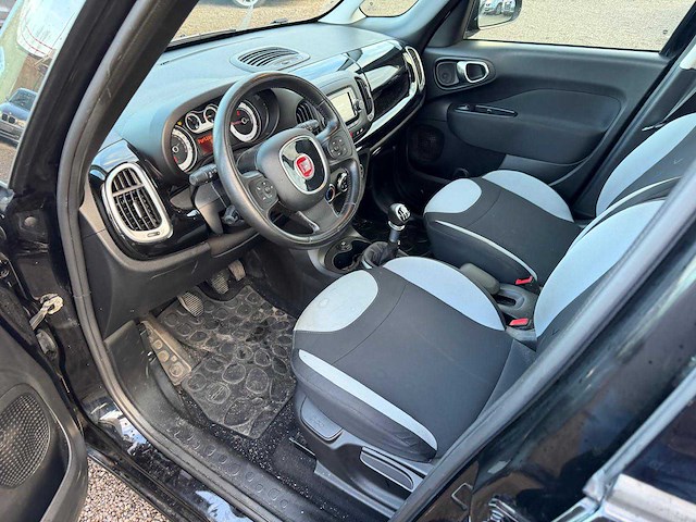2017 fiat 500l - afbeelding 19 van  19