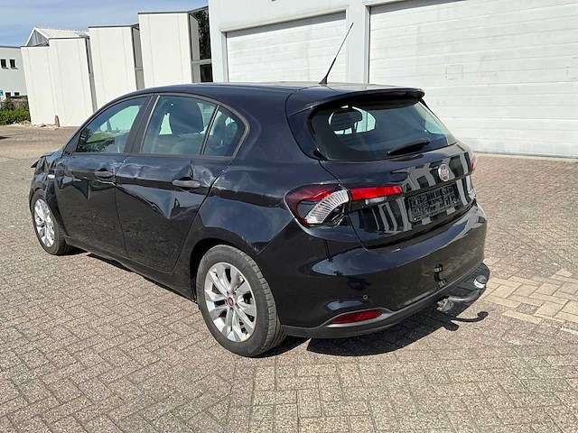 2017 fiat tipo personenauto - afbeelding 16 van  22
