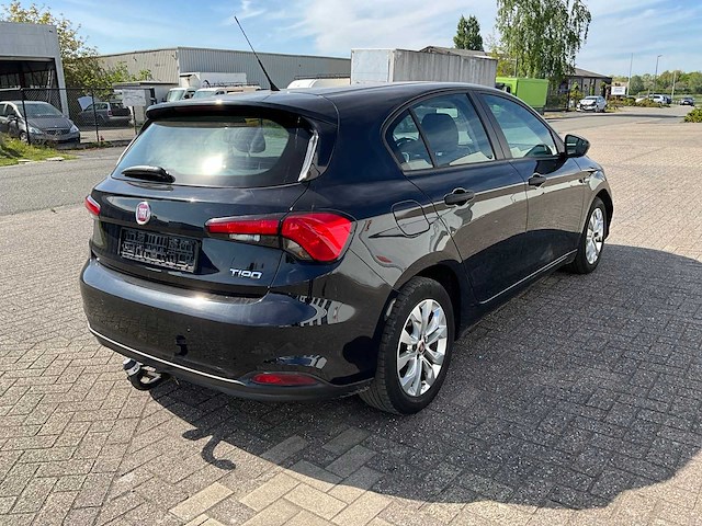 2017 fiat tipo personenauto - afbeelding 18 van  22