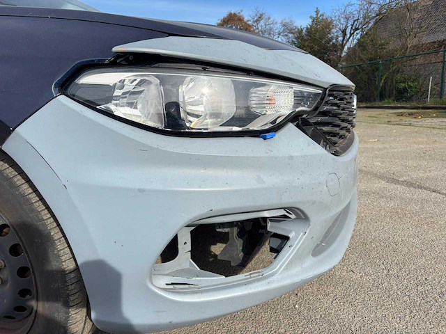2017 fiat tipo personenauto - afbeelding 9 van  32