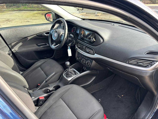 2017 fiat tipo personenauto - afbeelding 2 van  13